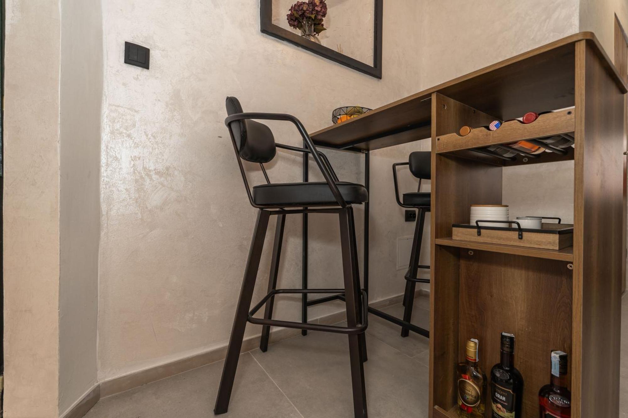 Perfect Old Town Location Two Bedroom House - L & M Prázdninový dům *
