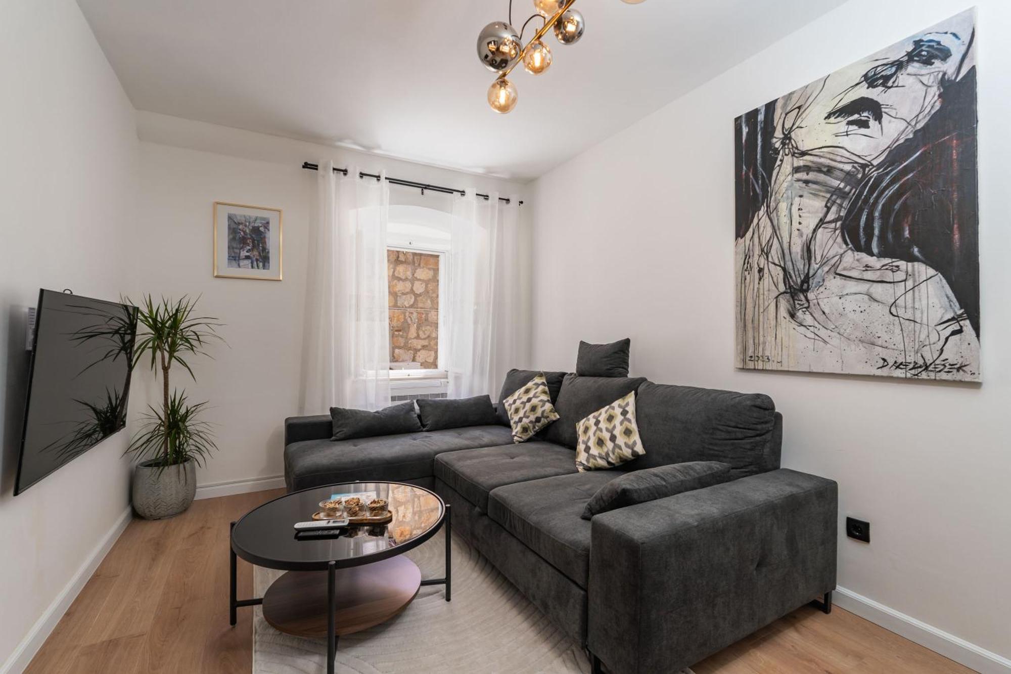 Perfect Old Town Location Two Bedroom House - L & M * Dubrovník